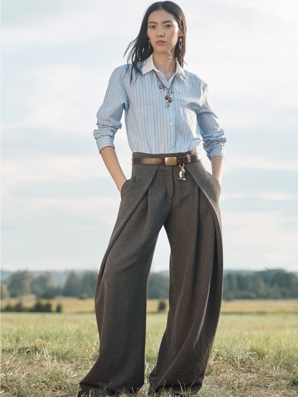 ZARA LIMITED EDITION WOOL BLEND
VOLUME PLEATED PANTS